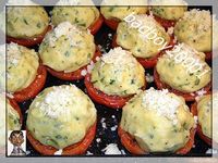 Картофельное пюре и помидоры - гарнир