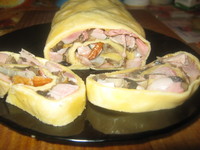 рецепт Рулет сырный с грибами и курицей рецепт Рулет сырный с грибами и курицей