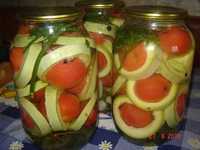 "Сатурн" - помидоры в кабачке